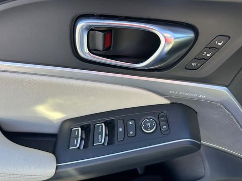 Certified 2025 Acura Integra A-Spec image 23