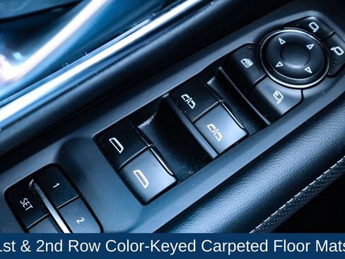 Used 2023 Chevrolet Suburban Premier image 24