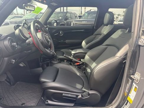 Used 2020 MINI Cooper S FWD image 6