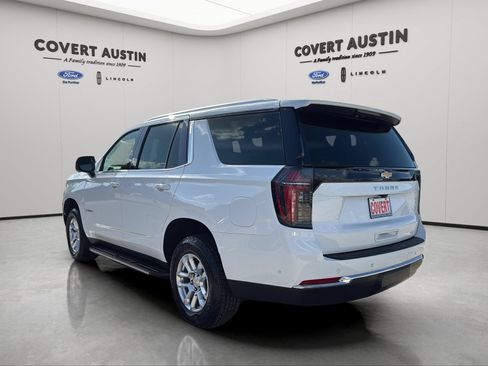 Used 2025 Chevrolet Tahoe LT RWD image 3