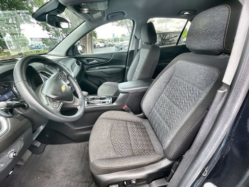 Used 2023 Chevrolet Equinox LT FWD image 19