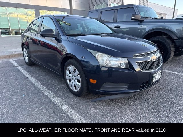 Used 2014 Chevrolet Cruze LS FWD image 3