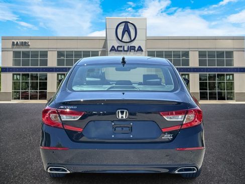 Used 2022 Honda Accord Touring image 4