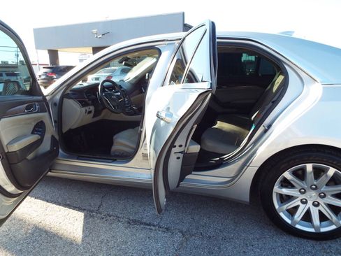 Used 2016 Cadillac CTS Sedan w/ Seating Package image 22