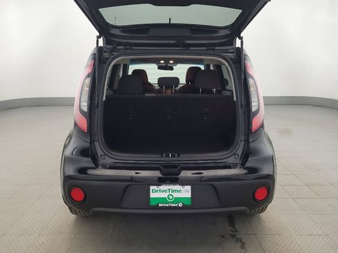 Used 2019 Kia Soul image 29