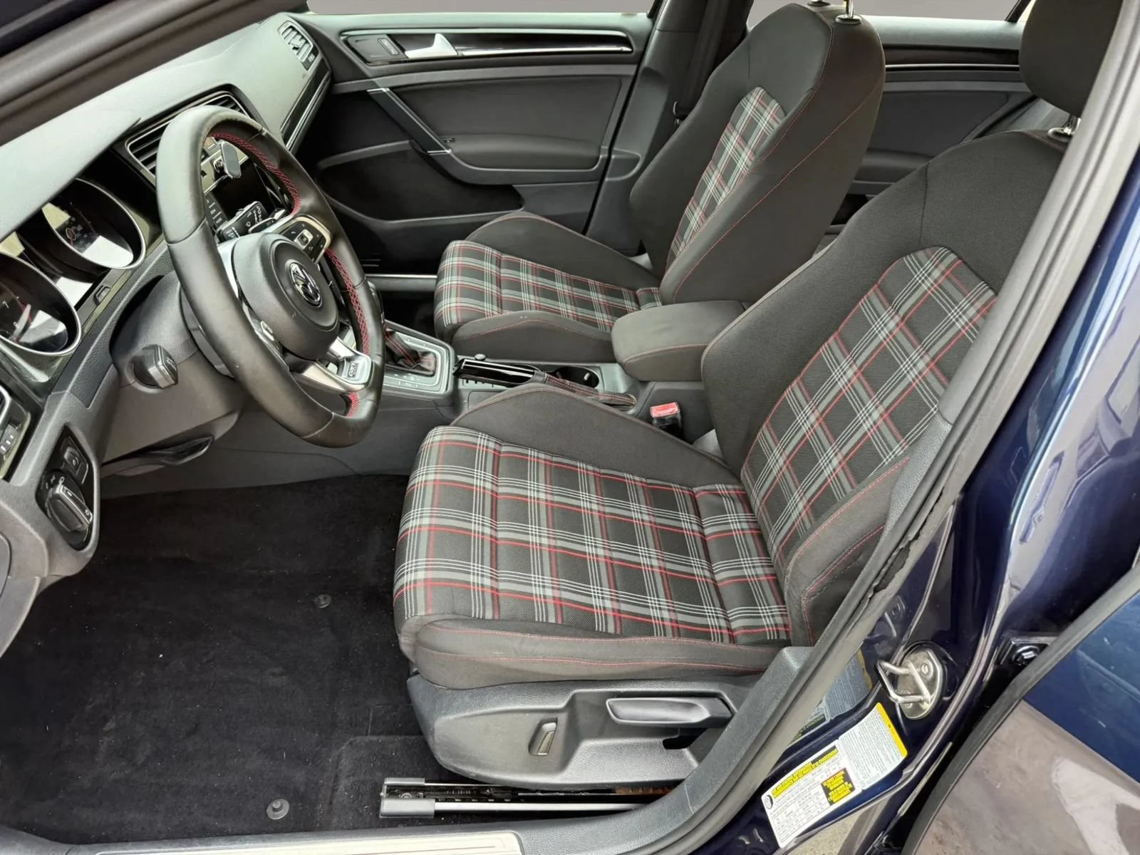 Used 2015 Volkswagen GTI S w/ Lighting Package (SEL) FWD image 11