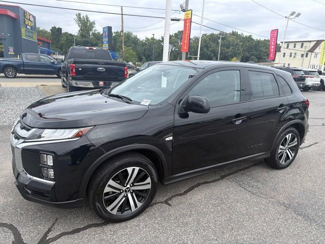 Used 2026 Mitsubishi Outlander Sport AWD image 1