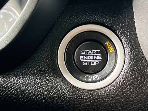 Used 2024 RAM 2500 Big Horn image 24