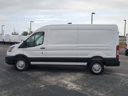 New 2026 Ford Transit 250 148 Medium Roof w/ Load Area Protection Package image 8