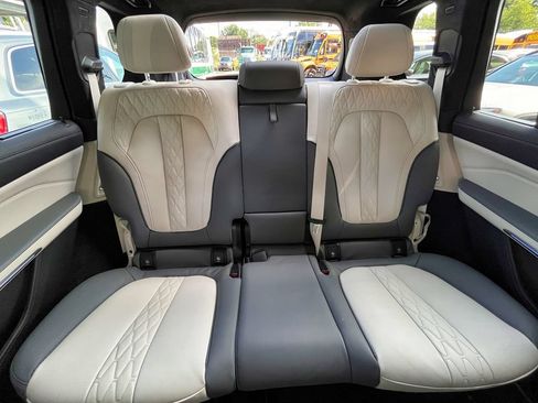 Used 2024 BMW X7 M60i w/ Executive Package AWD/4WD image 51