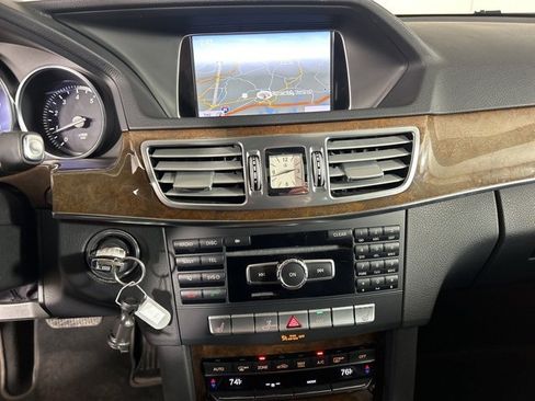 Used 2014 Mercedes-Benz E 350 4MATIC Wagon image 19