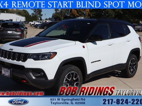 Used 2024 Jeep Compass Trailhawk w/ Trailhawk Convenience Group image 1