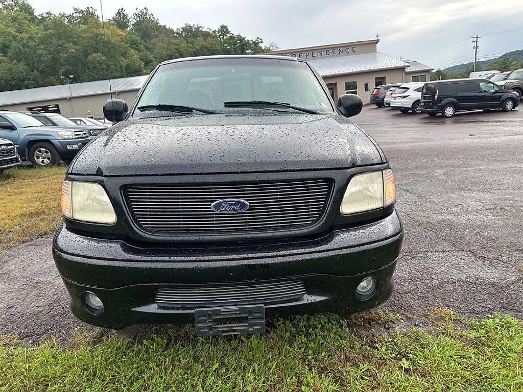 Used 2000 Ford F150 Harley-Davidson RWD image 6