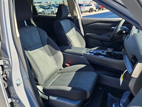 New 2026 Nissan Rogue SV image 15