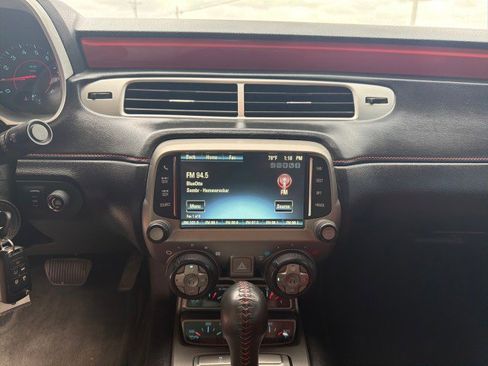 Used 2015 Chevrolet Camaro SS image 20