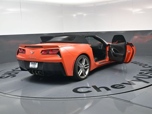 Used 2019 Chevrolet Corvette Stingray Convertible Z51 2LT image 24