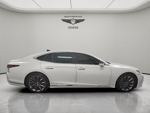 Used 2018 Lexus LS 500 AWD w/ Luxury Package image 6