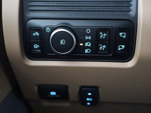 Used 2026 Ford F450 Lariat image 27