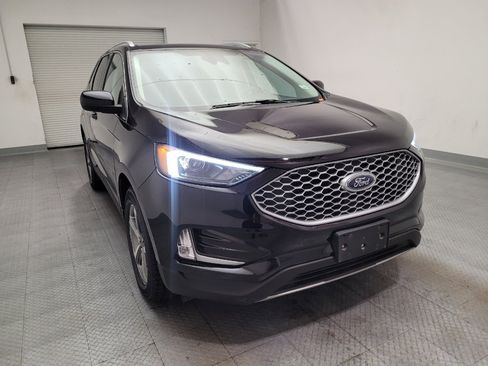 Used 2023 Ford Edge SEL w/ Convenience Package AWD/4WD image 14