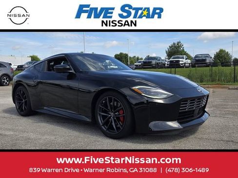 Used 2024 Nissan Z Performance w/ Floor Mat Package RWD image 1