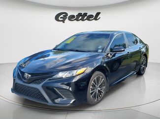 Certified 2020 Toyota Camry SE w/ Convenience Package video 2