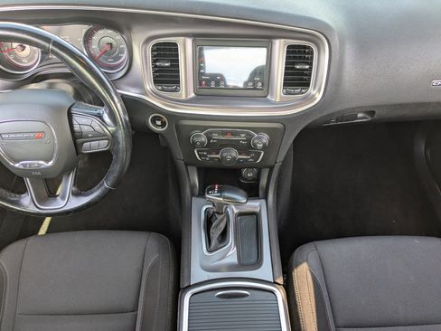 Used 2021 Dodge Charger SXT image 16