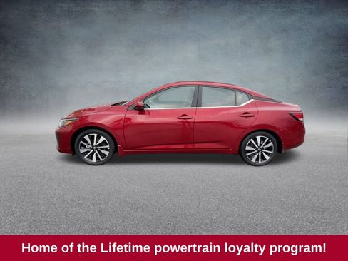 Used 2024 Nissan Sentra SV w/ SV Premium Package image 6