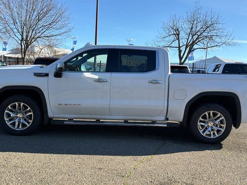 Used 2021 GMC Sierra 1500 SLT image 8