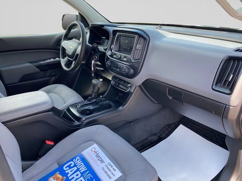 Used 2020 Chevrolet Colorado W/T w/ WT Convenience Package AWD/4WD image 10
