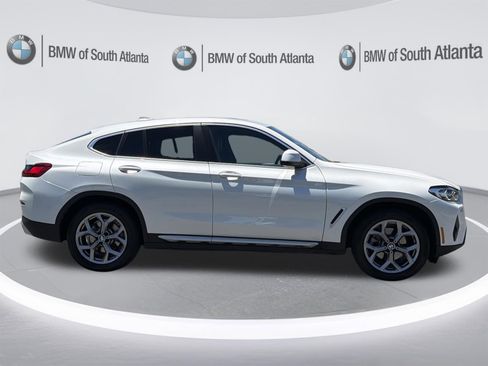 Certified 2025 BMW X4 xDrive30i w/ Premium Package AWD/4WD image 29