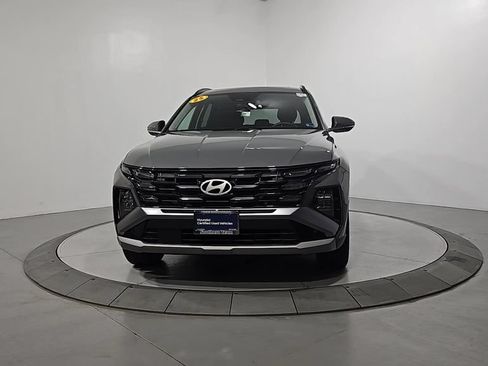 Certified 2025 Hyundai Tucson SEL AWD/4WD image 10