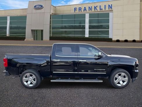 Used 2016 Chevrolet Silverado 1500 LTZ Z71 w/ LTZ Plus Package image 8
