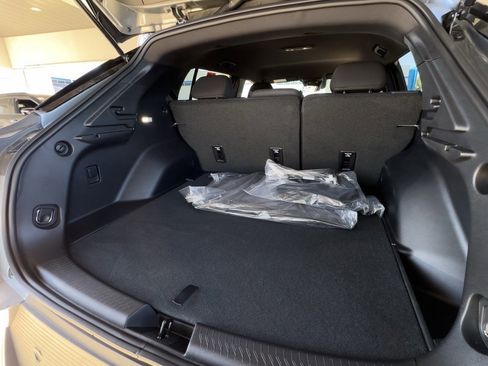 Used 2026 Chevrolet Equinox EV LT image 24