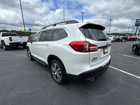 Used 2022 Subaru Ascent Limited AWD/4WD image 8