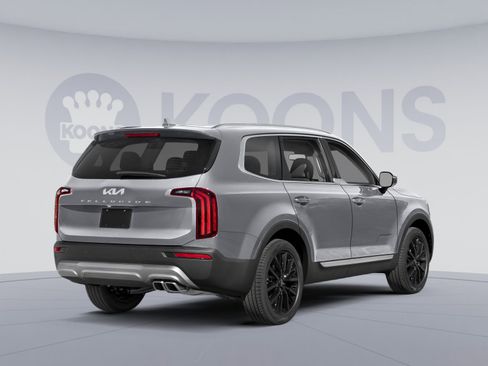 Used 2022 Kia Telluride SX w/ SX Prestige Package image 2