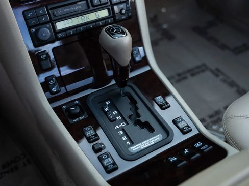 Used 1997 Mercedes-Benz S 500 Coupe image 31