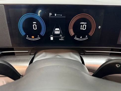 Certified 2024 Hyundai Kona SE image 28