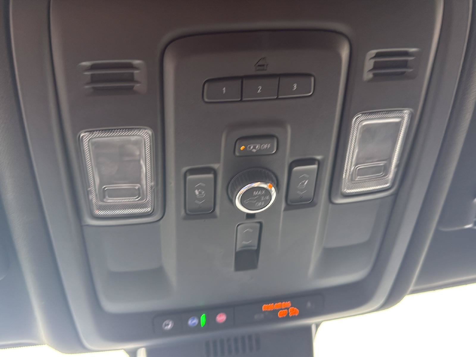 Used 2023 GMC Yukon Denali AWD/4WD image 15