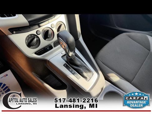 Used 2013 Ford Focus SE FWD image 22