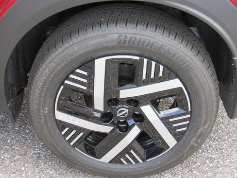 New 2026 Nissan Kicks SV FWD image 14