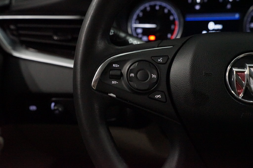 Used 2020 Buick Enclave Essence FWD image 14