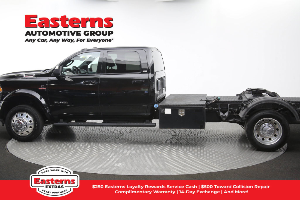 Used 2022 RAM 5500 SLT w/ Quick Order Package 2YG SLT AWD/4WD image 60