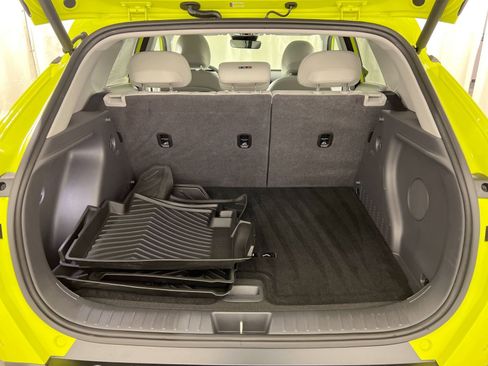 Used 2024 Hyundai Kona Limited image 27