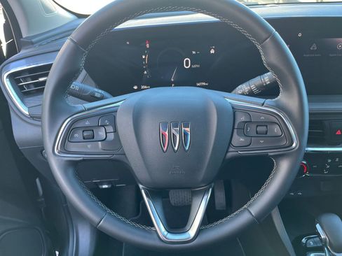 Used 2025 Buick Encore GX Preferred image 25