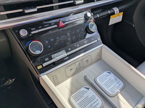 New 2026 Hyundai Santa Fe Limited image 25