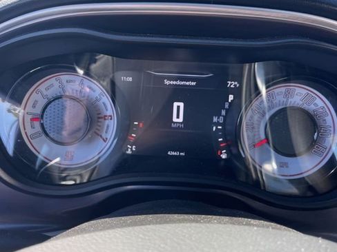 Used 2020 Dodge Challenger R/T w/ T/A Package image 9