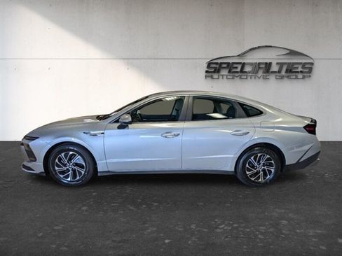 Used 2026 Hyundai Sonata Blue FWD image 7