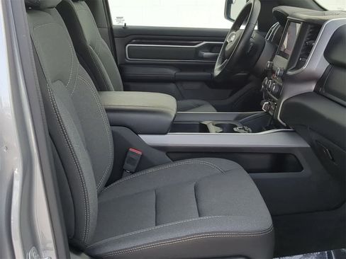 Certified 2022 RAM 1500 Big Horn image 28