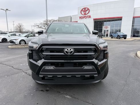 New 2026 Toyota Tacoma SR5 image 2