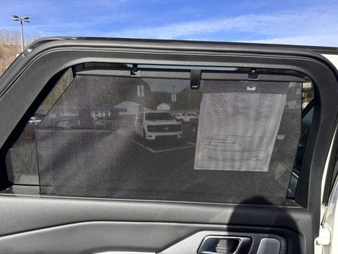 Used 2025 Ford Explorer ST image 23